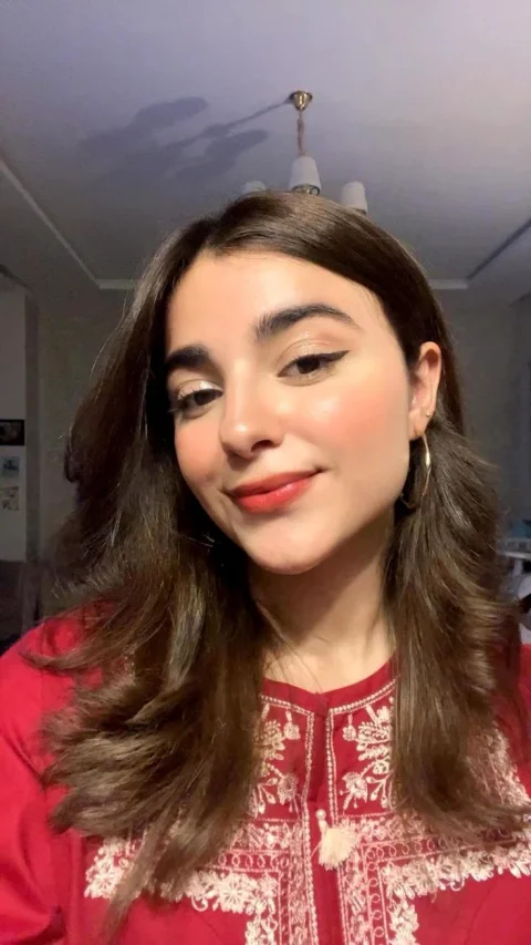 Laila 7