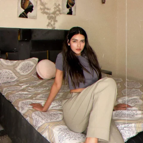 Yvette 1