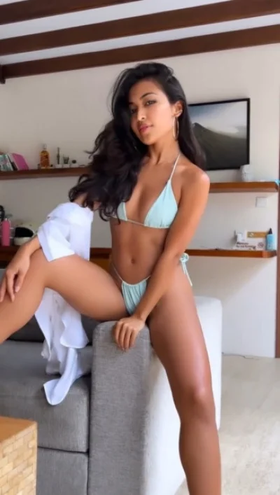 Qiana 3