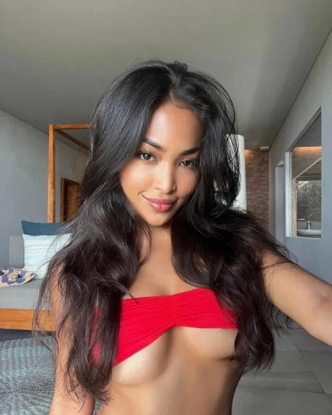 Corinne 2