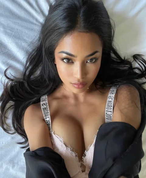 Corinne 3