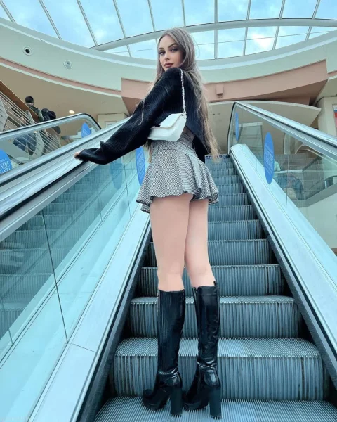 Mina 2