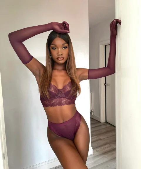 Helena 9
