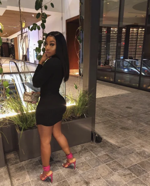 Layna 8