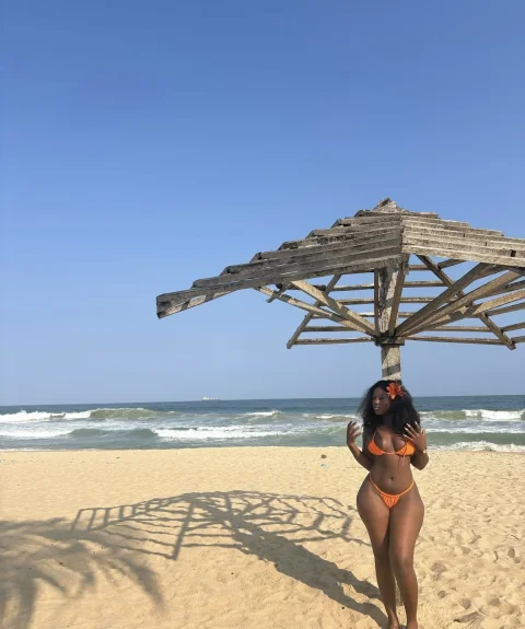 Clara 1