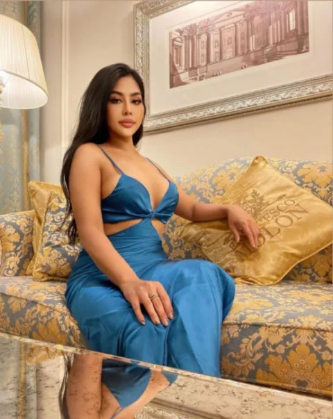 Nargis 5