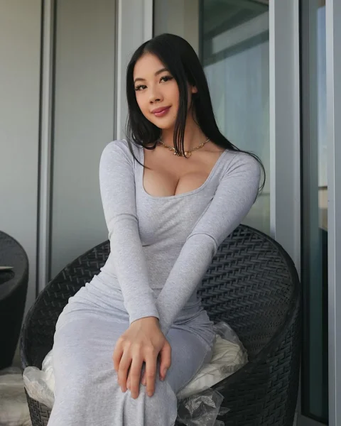 Aisha 1