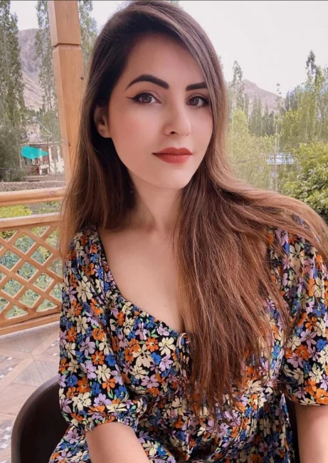 Sakshi 9