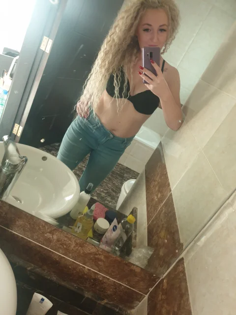 Suzzie 3