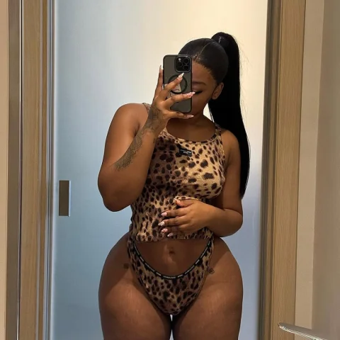 Davina 4
