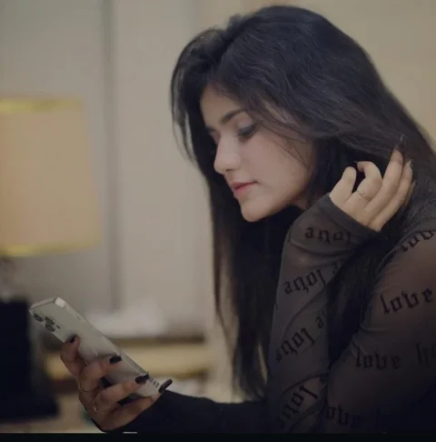 Anika 1