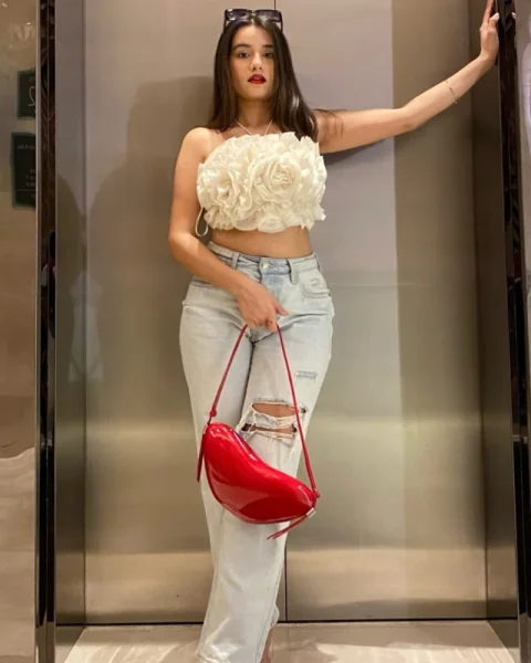 Lahari 2