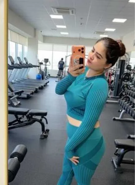 Sunita 4
