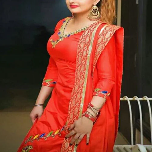 Parisa
